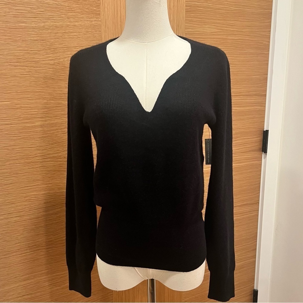 LEITH | LONG SLEEVE PLUNGE V-NECK SWEATER | BLACK | XS | NWT